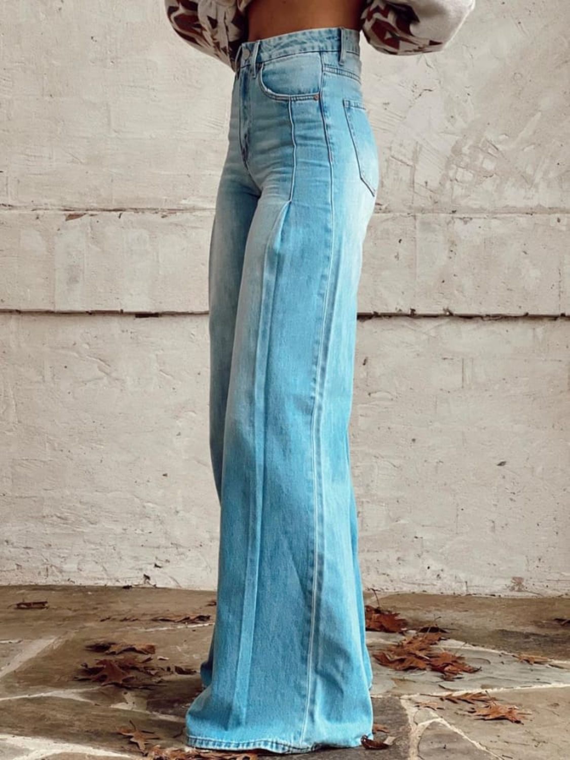 Retro-Inspired Flared Trousers by Dreamwave